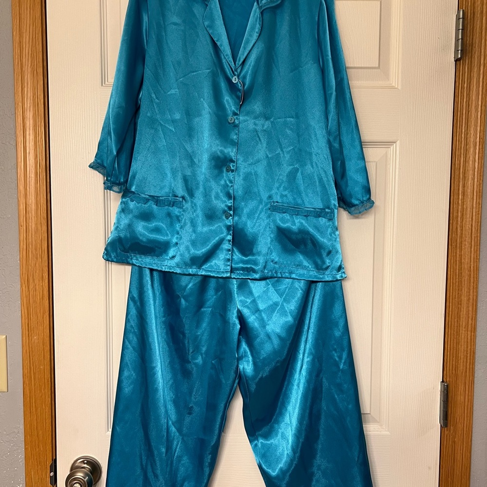 Morgan Taylor Intimates Pajama Set